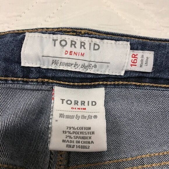 Torrid Denim‎ stretch blue jeans 16R - Picture 3 of 4